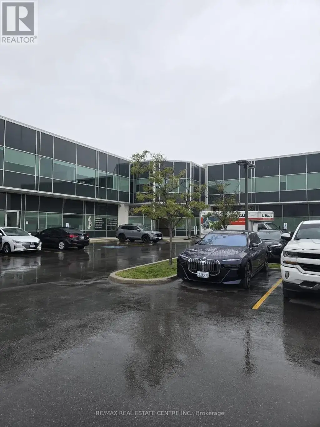 207 - 30 Topflight Drive, Mississauga (Gateway)